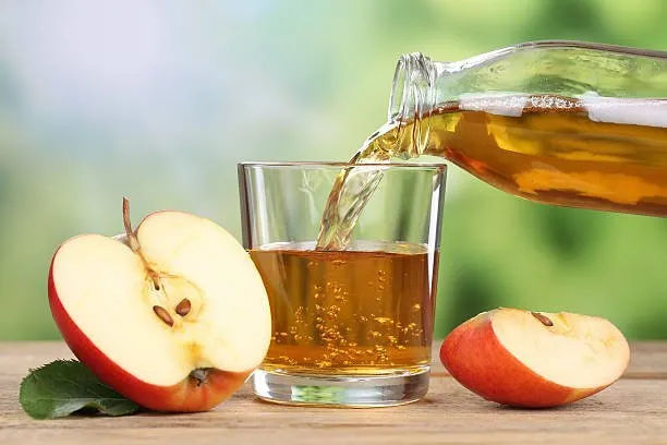 Apple_Juice_Bottle-1.jpg